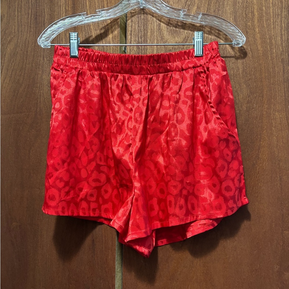 STERLING KREEK Women's Color Me Ruby Shorts - Picture 3 of 4